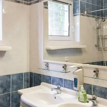 Stunning In W/ Wifi And 2 Bedrooms Gyenesdiás