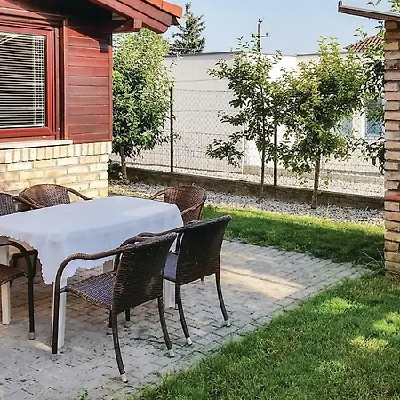 Stunning In W/ Wifi And 2 Bedrooms Gyenesdiás